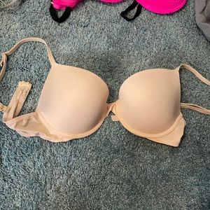 Victoria’s Secret PINK bra
